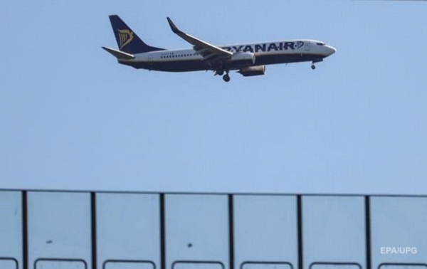 Фото - Ryanair возобновила полеты из Италии в Украину