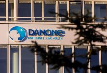 Фото - Danone планирует передать контроль над производством молочных и растительных продуктов в России