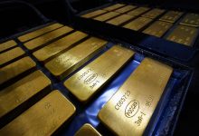 Фото - Экономист Скрябин посоветовал вкладываться в слитки золота для сохранения капитала